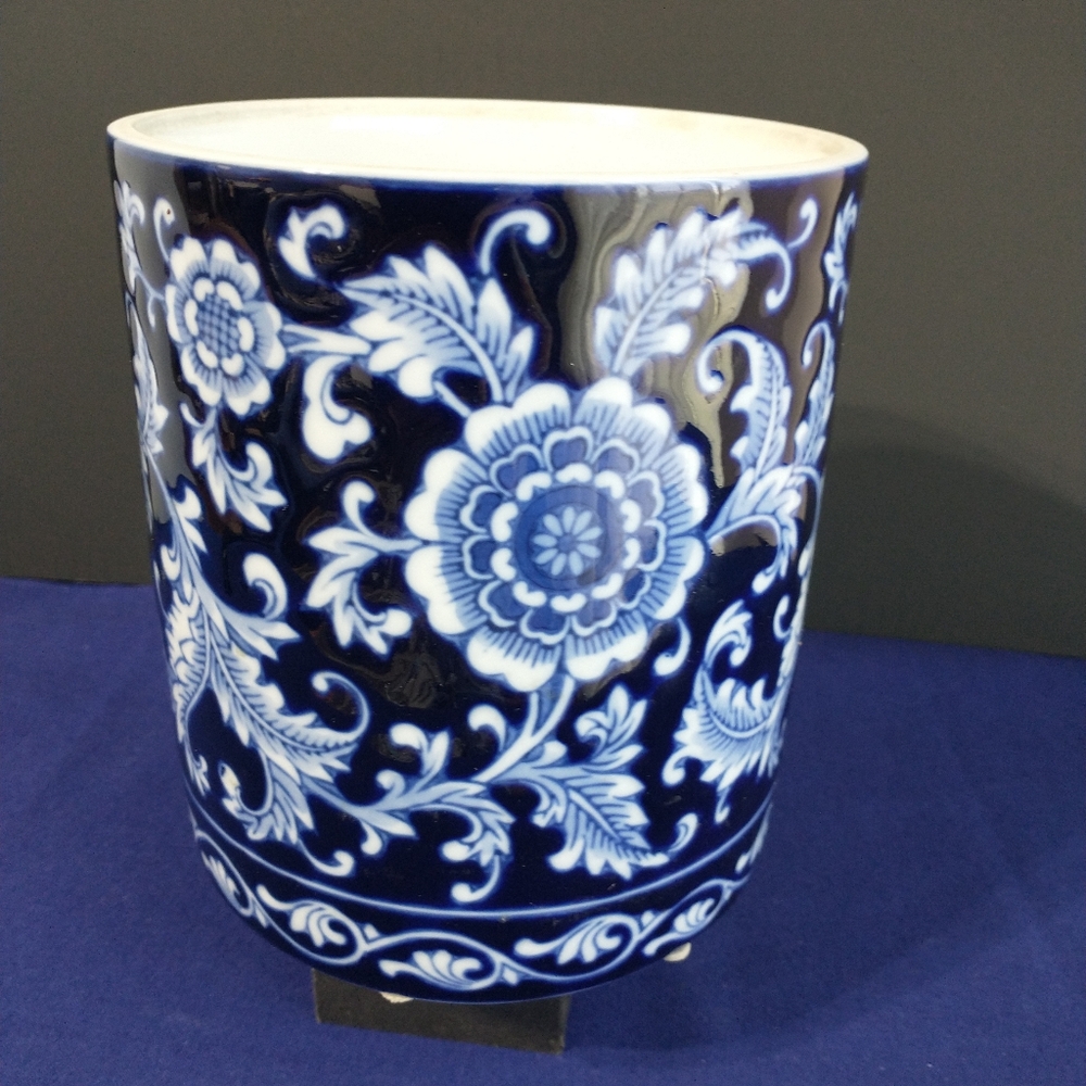 Pier 1 Canister / Vase Deep Cobalt😀💵 Just Discounted 💵